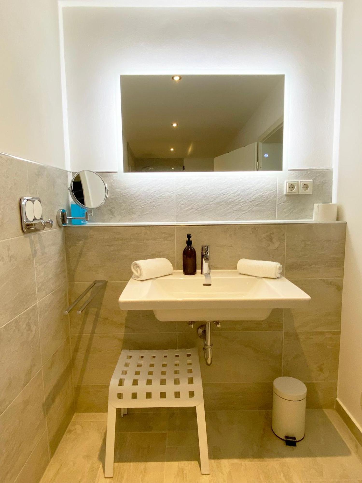 Sonnenlay Lounge - Studio & Ferienhaus Brauneberg Rum bild